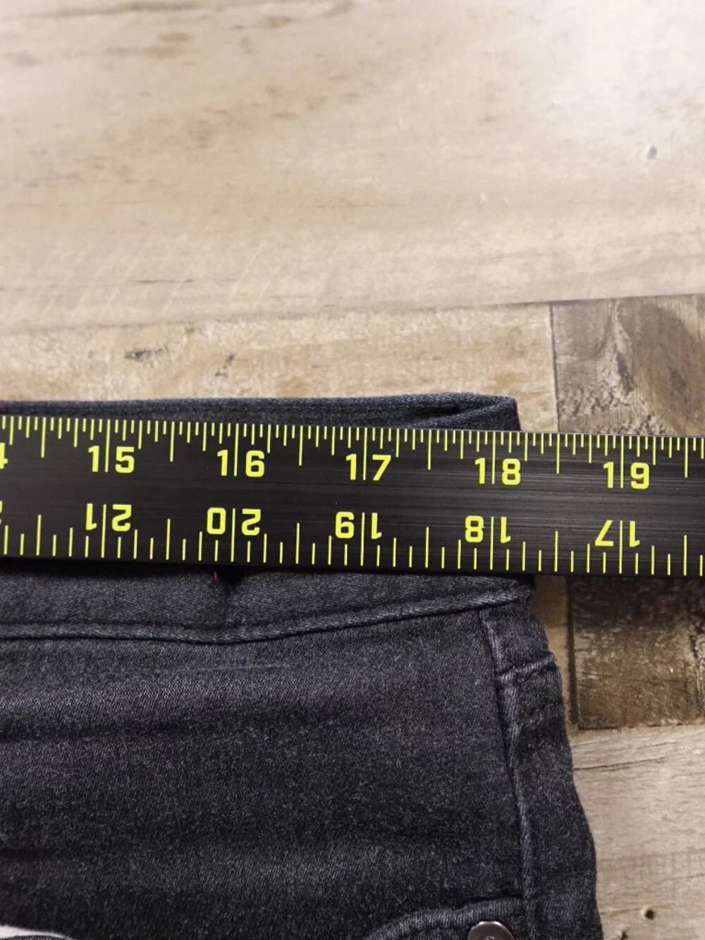 Banana Republic Traveler Athletic Tapered‎ Jeans Men’s 36x32 Black Stretch